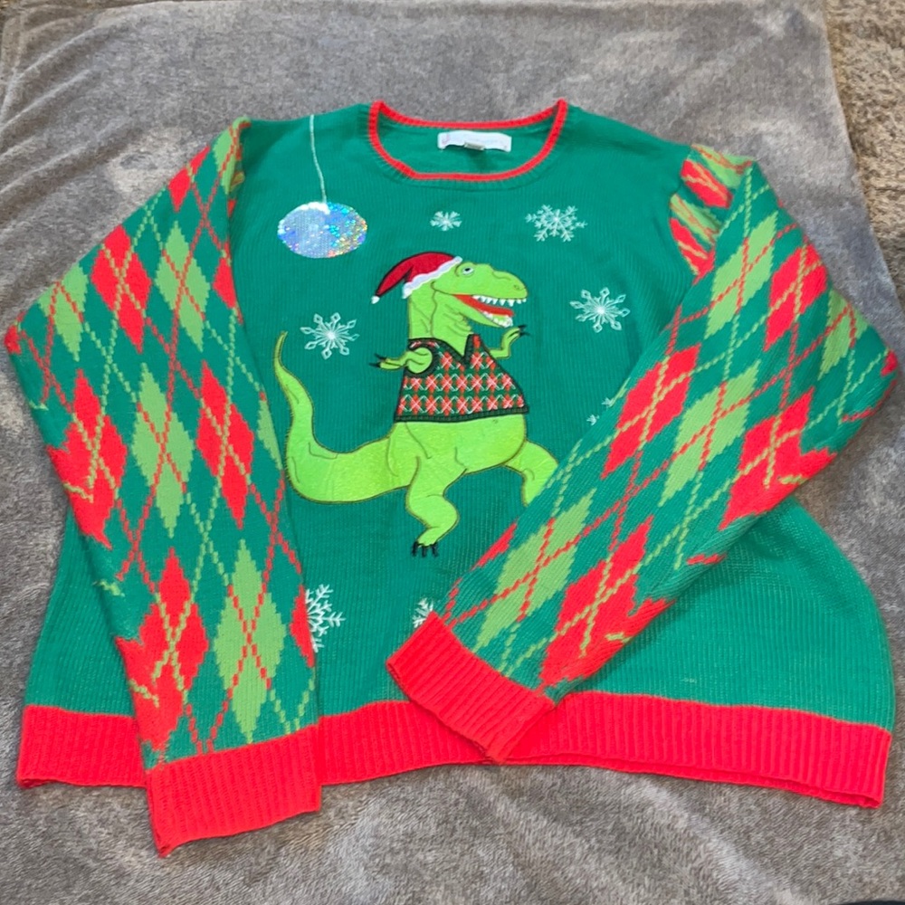CHRISTMAS SWEATER